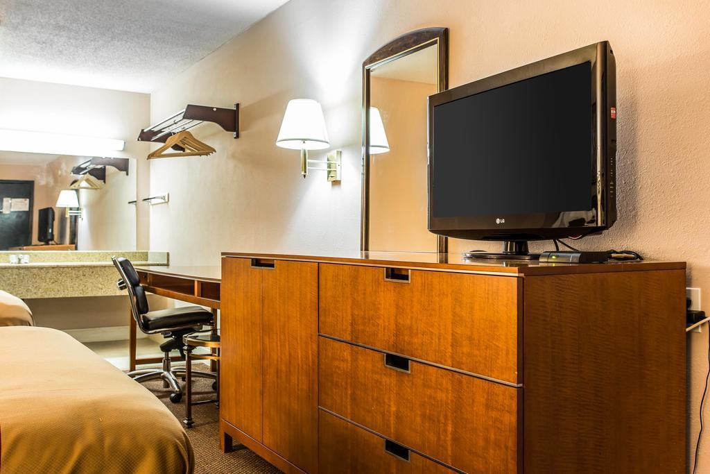 Econo Lodge Decatur Kültér fotó