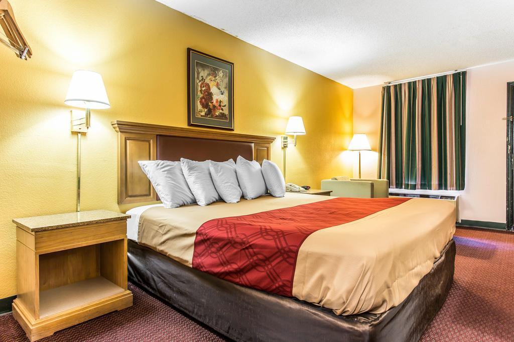 Econo Lodge Decatur Kültér fotó