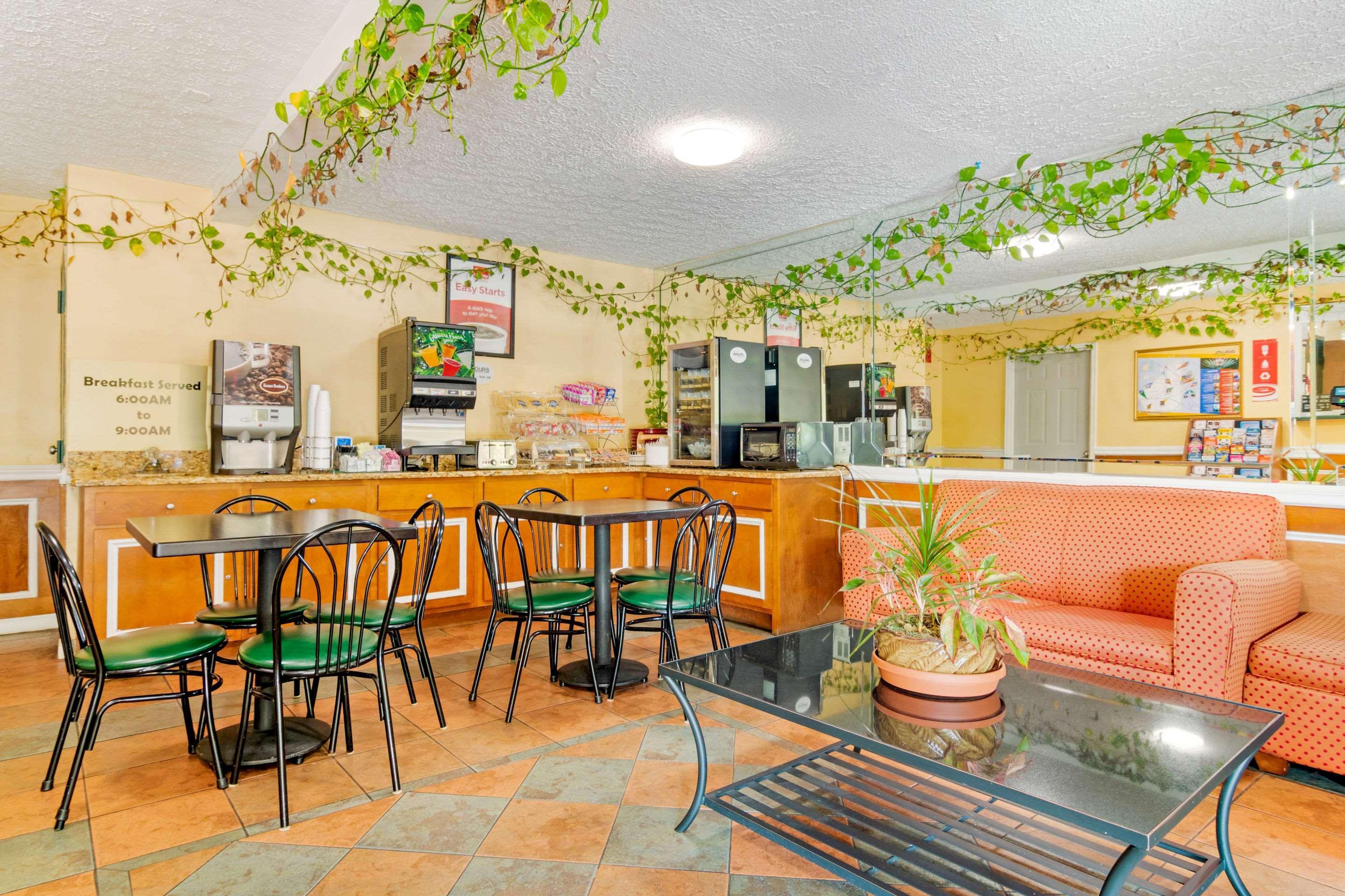 Econo Lodge Decatur Kültér fotó